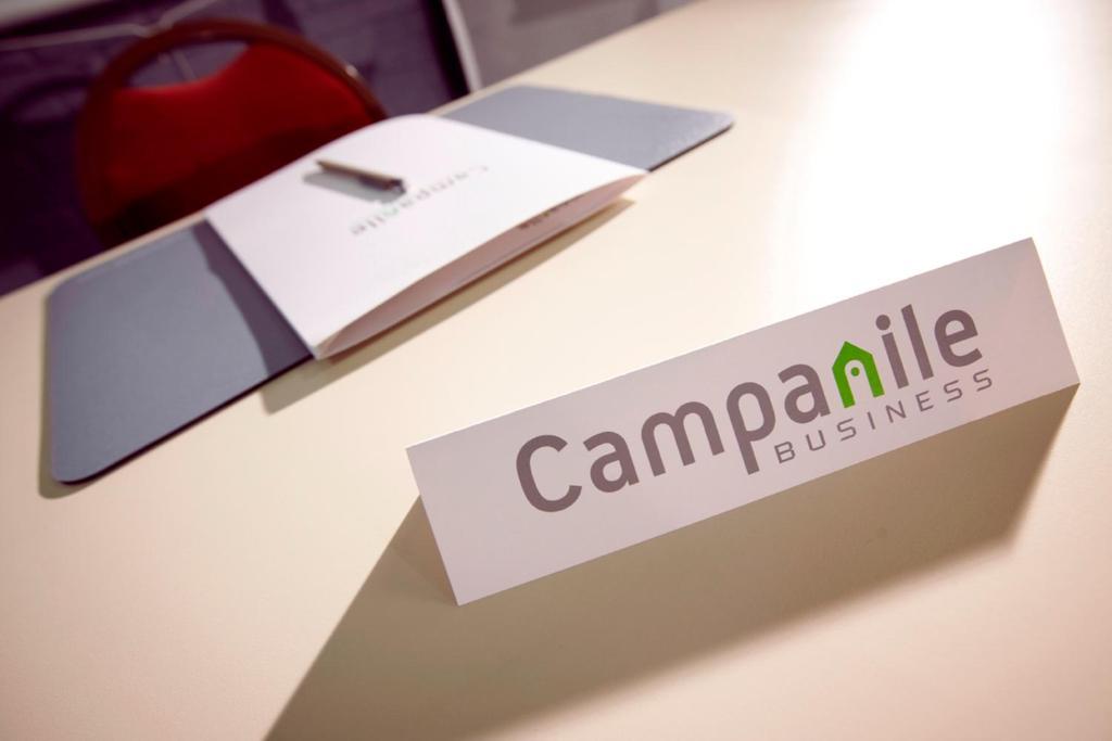Campanile Hotel Mayenne Zakenleven foto